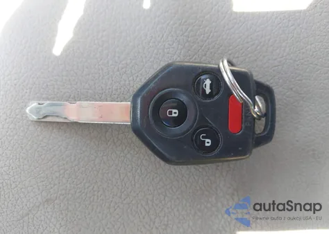 2013 Subaru Legacy 2.5I Premium из США, поврежденный, VIN 4S3BMCC62D3029020